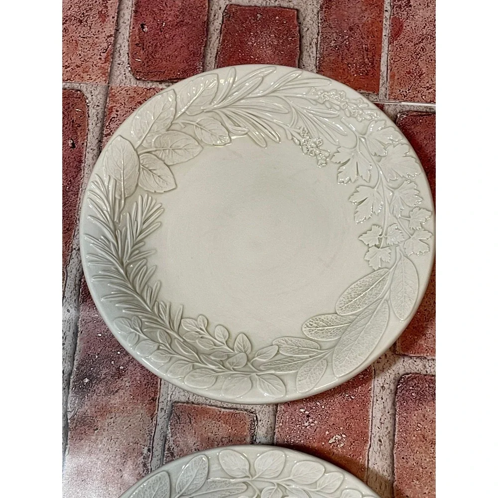Williams Sonoma Herb Pasta bowl Set of 4 Embossed Botanical Cream Italy